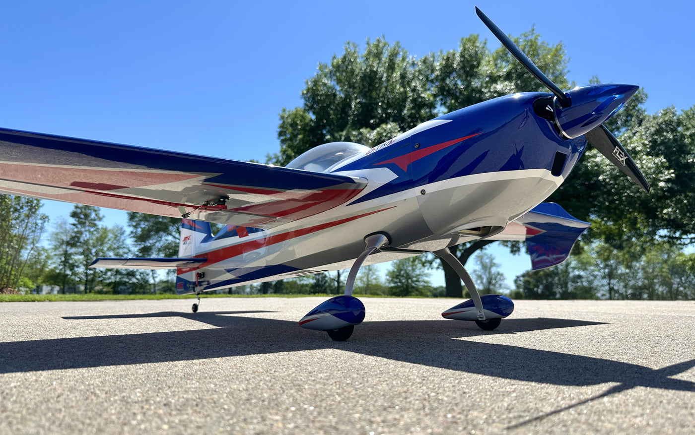EXTRA 300 60E PRO ARF / SUPER PNP